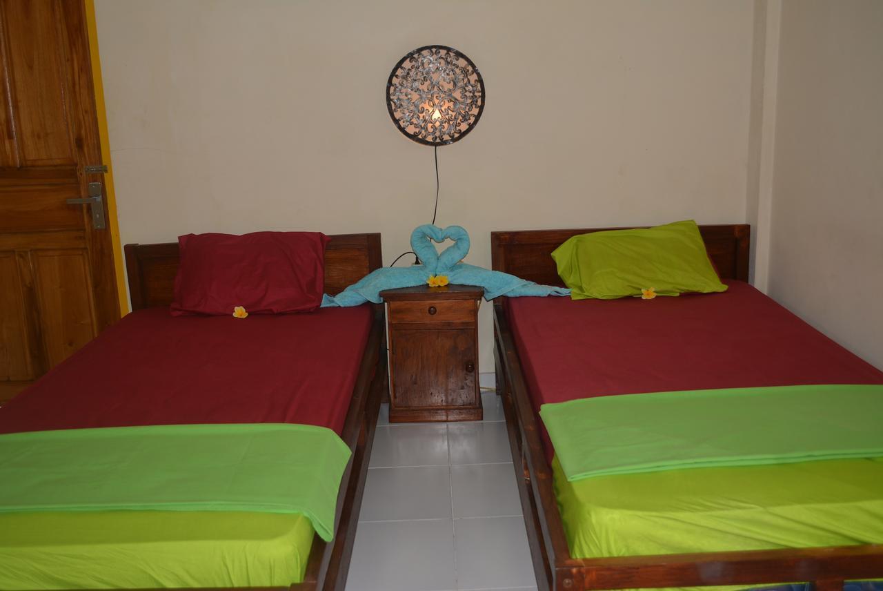 Repag Wayan Canggu Hostel Kuta  Exterior photo
