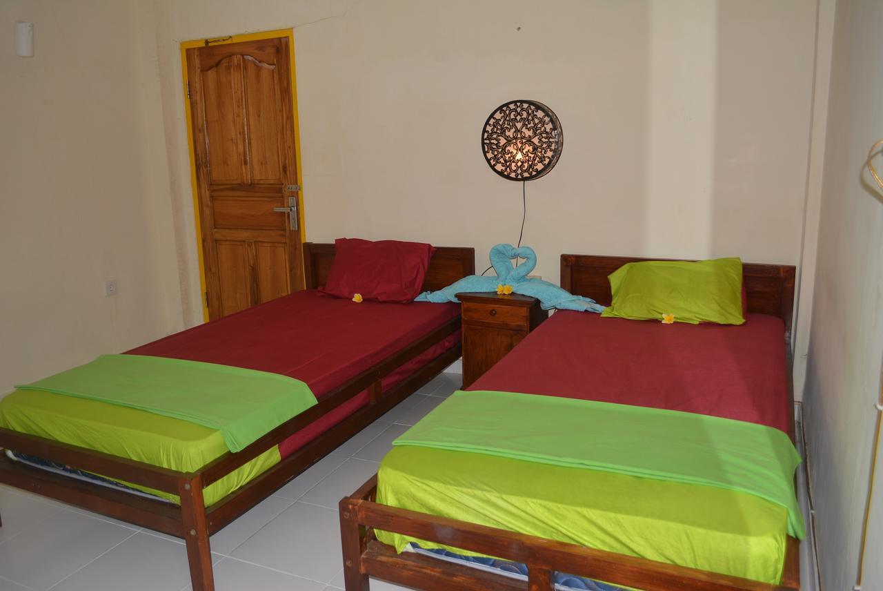 Repag Wayan Canggu Hostel Kuta  Exterior photo